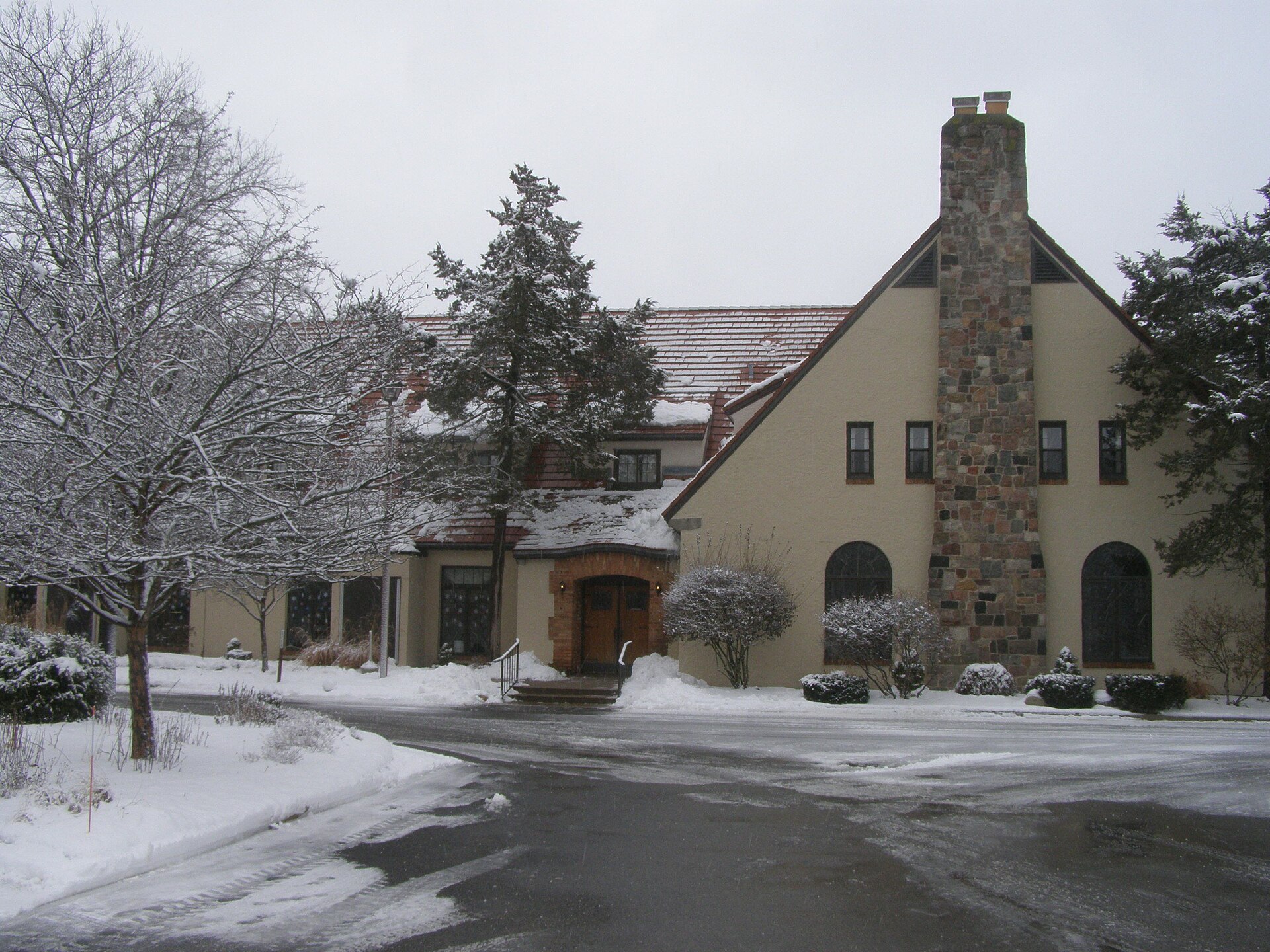 Historic Potawatomi Inn with original entrance visible