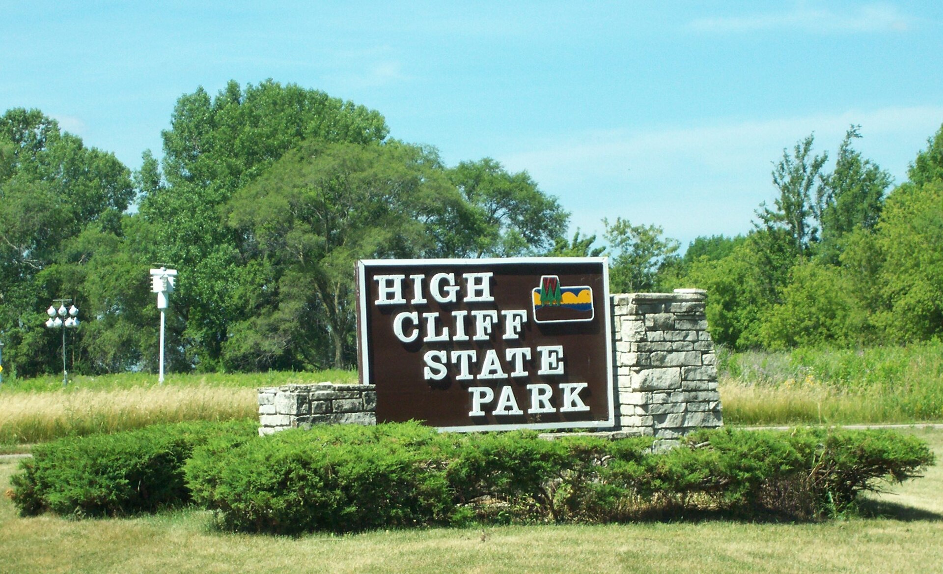 The welcome sign for High Cliff State Park in Sherwood, Wisconsin, in 2007