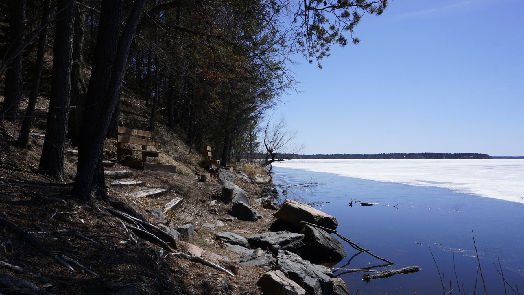 Partially thawed shoreline of Lake Wissota
